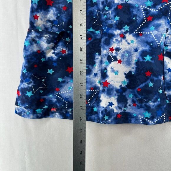 Dickies Scrub Top Womens Sz M Americana Stars and Tie Dye Medical Uniform Blue - Picture 9 of 10
